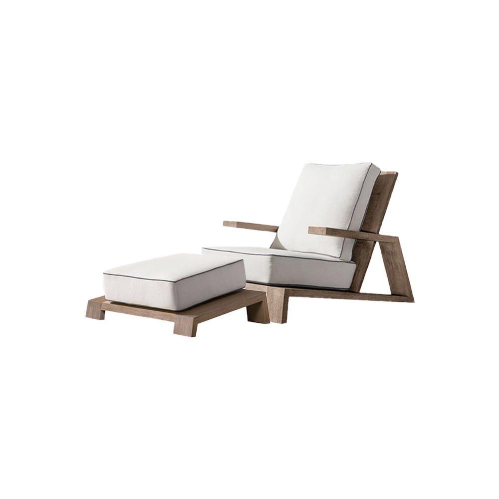 Maximus Oak Lounge Chair And Ottoman