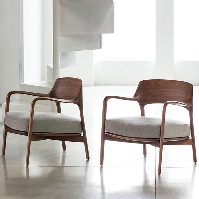 Vienna Elegant Armchair