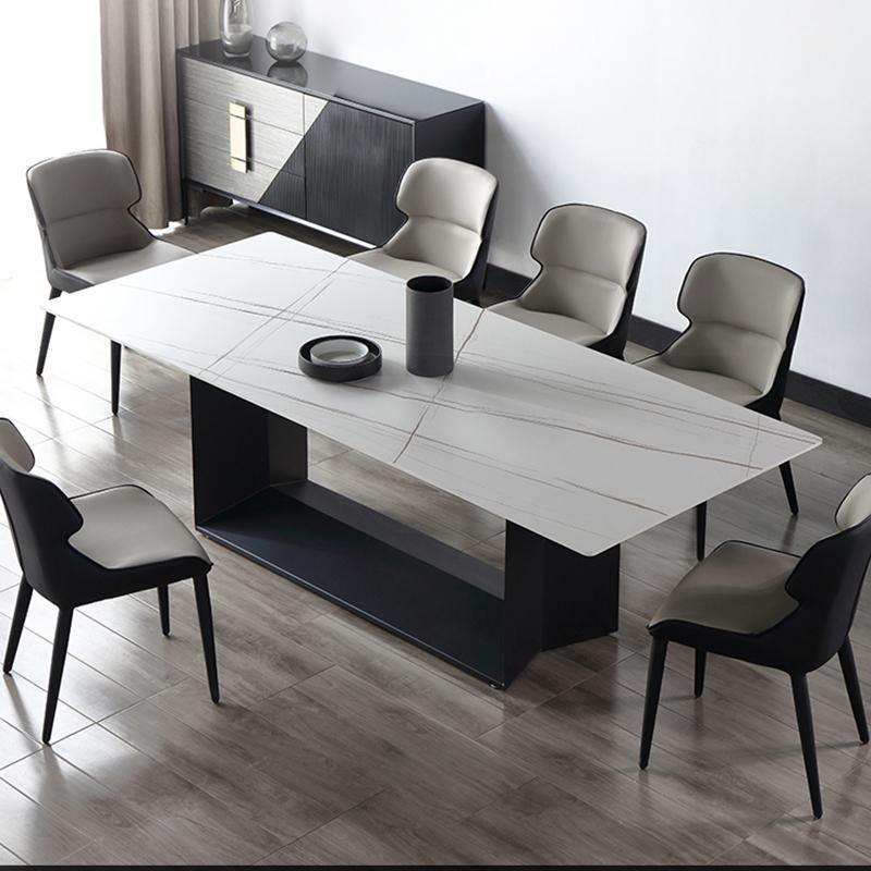 Alma Dining Table