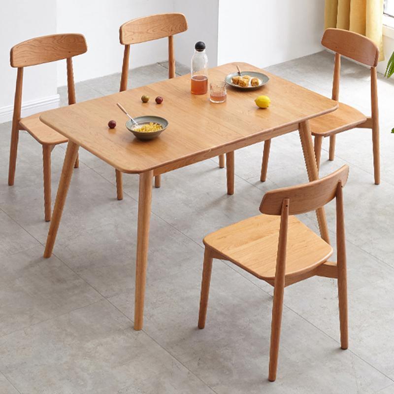 Delicia Extendable Dining Table