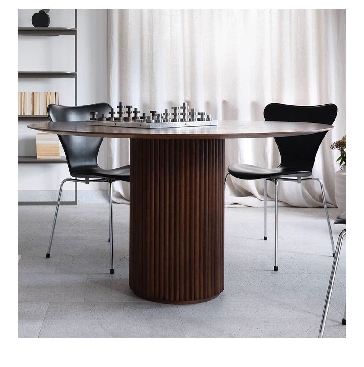 Ivar Round Dining Table